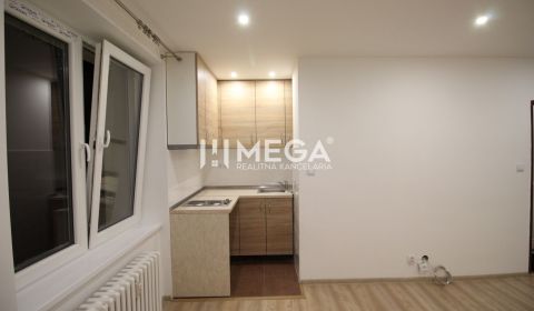Eladó Apartmanok, Apartmanok, Sokolovská, Humenné, Szlovákia