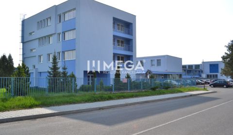 Kiadó Irodahelység, Irodahelység, Poľná, Humenné, Szlovákia