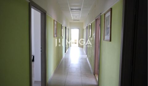 Kiadó Irodahelység, Irodahelység, Suchý Jarok, Humenné, Szlovákia