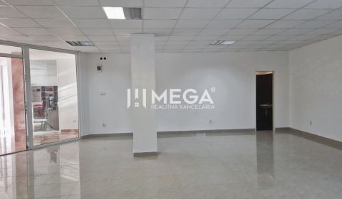 Kiadó Üzlethelység, Üzlethelység, Osloboditeľov, Humenné, Szlovákia