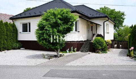 Eladó Családi ház, Családi ház, Humenné, Szlovákia