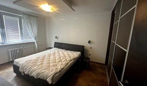 Eladó 2 szobás lakás, 2 szobás lakás, Drotárska cesta, Bratislava - St