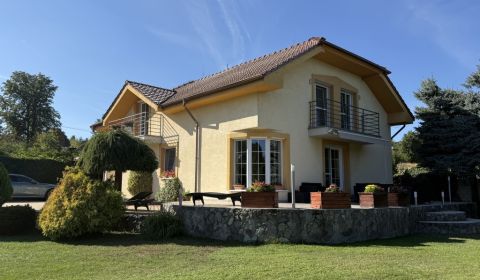 Eladó Családi ház, Családi ház, Zlaté Moravce, Szlovákia