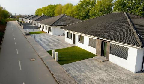 Eladó Családi ház, Családi ház, Nové Mesto nad Váhom, Szlovákia