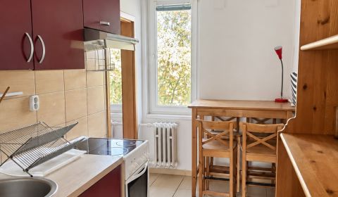 Kiadó 2 szobás lakás, 2 szobás lakás, Jesenná, Bratislava - Ružinov, S