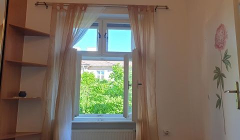 Kiadó 2 szobás lakás, 2 szobás lakás, Mestská, Bratislava - Nové Mesto
