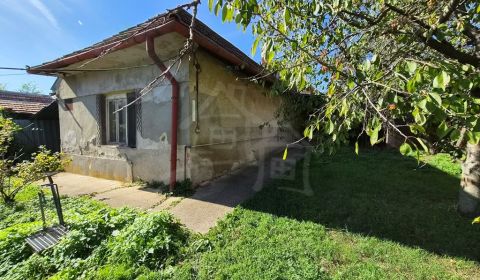 Eladó Családi ház, Családi ház, Nitra, Szlovákia