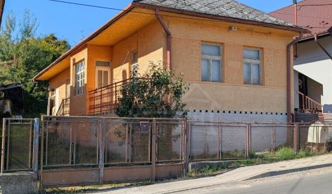 Eladó Családi ház, Családi ház, Humenné, Szlovákia