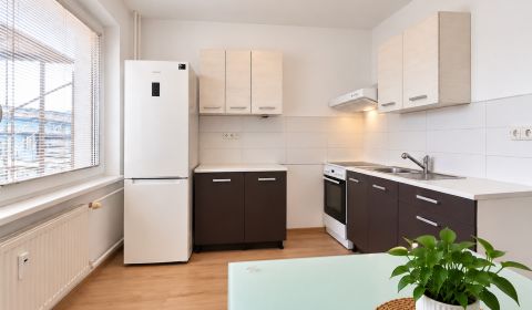 Eladó 2 szobás lakás, 2 szobás lakás, Príboj, Banská Bystrica, Szlovák