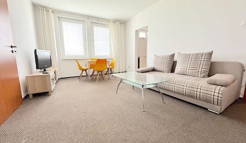 Kiadó 2 szobás lakás, 2 szobás lakás, Račianska, Bratislava - Nové Mes