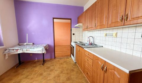 Eladó 3 szobás lakás, 3 szobás lakás, Sídlisko Lúky, Nitra, Szlovákia