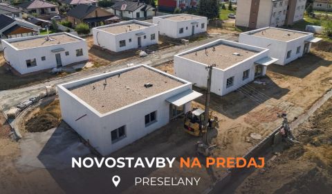 Eladó Családi ház, Családi ház, 1, Topoľčany, Szlovákia