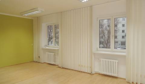 Prenájom kancelárií pri Miletičovej ul., 13m2 a 29 m2