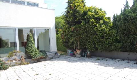 4 szobás lakás, Belianska, kiadó, Bratislava - Nové Mesto, Szlovákia