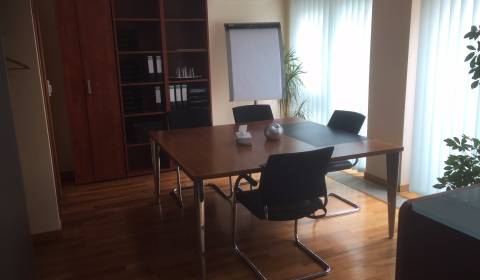 Irodahelység, Ventúrska, kiadó, Bratislava - Staré Mesto, Szlovákia