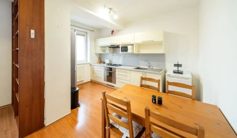 Kiadó 2 szobás lakás, 2 szobás lakás, Budatínska, Bratislava - Petržal