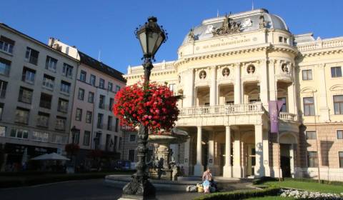 Irodahelység, Gorkého, kiadó, Bratislava - Staré Mesto, Szlovákia