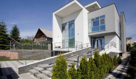 Családi ház, Voskova, kiadó, Bratislava - Nové Mesto, Szlovákia