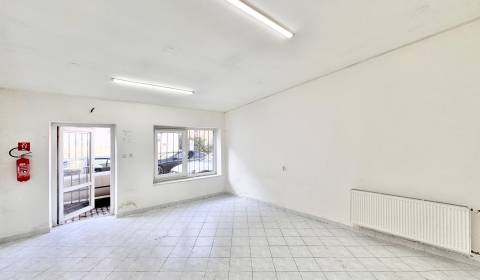 Üzlethelység, kiadó, Žilina, Szlovákia