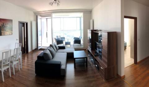 3 szobás lakás, Landererova, kiadó, Bratislava - Staré Mesto, Szlováki