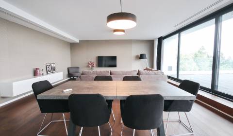 3 szobás lakás, Na Štyridsiatku, kiadó, Bratislava - Staré Mesto, Szlo