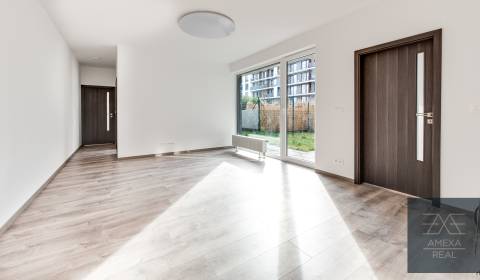 4 szobás lakás, Zuzany Chalupovej, eladó, Bratislava - Petržalka, Szlo