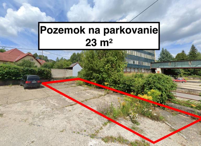 Parkolóhely Handlován, a Štrajkova utcában, kereskedelmi terület 23 m².