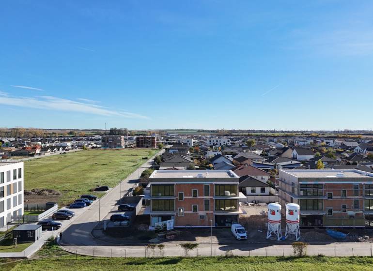 Új építésű lakások a Szlovákiai Grob Szivárvány utcájában, kényelmes 3 szobás lakásokat kínálnak.