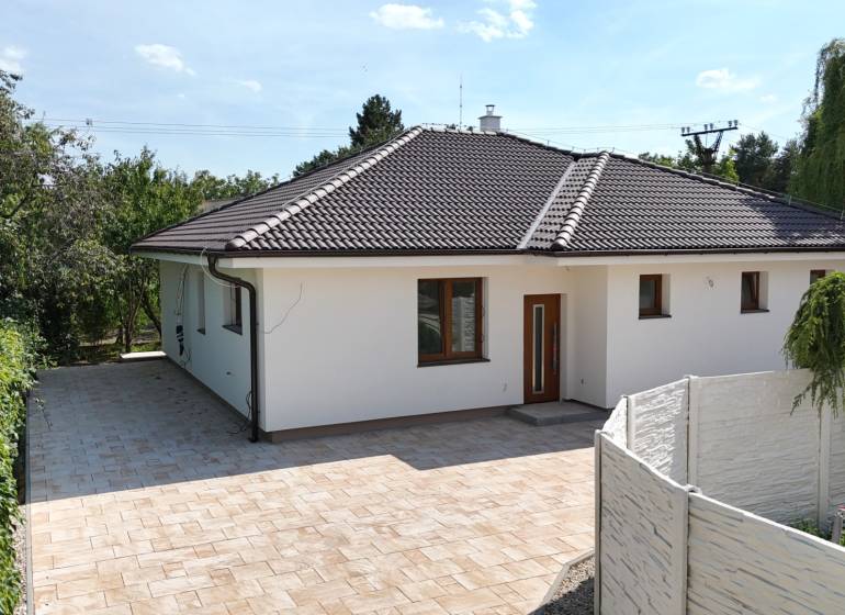 samostatne stoajaci rodinny dom, bungalov, novostavba, vajnory