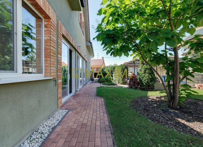 Kostolište Családi ház eladó reality Malacky