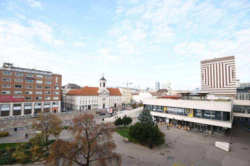 Kiadó 3 szobás lakás, 3 szobás lakás, Dunajská, Bratislava - Staré Mes