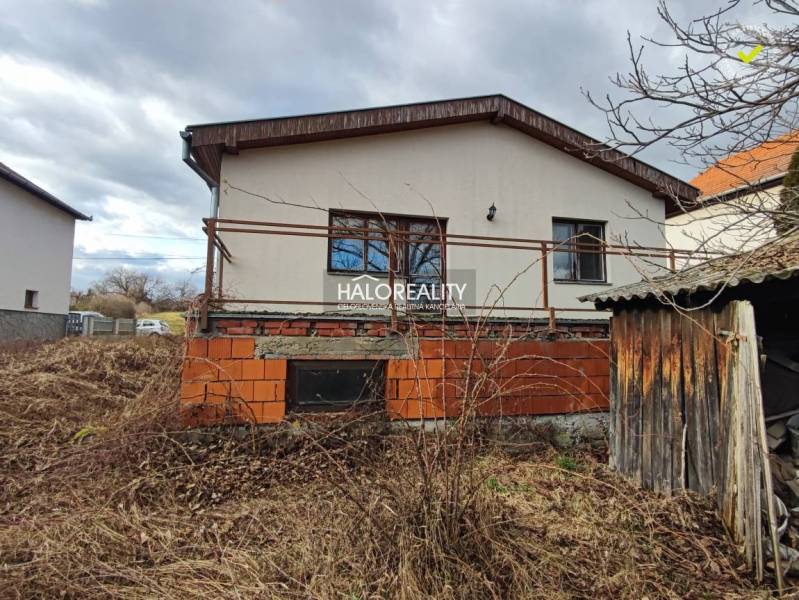 Nevidzany Családi ház eladó reality Zlaté Moravce