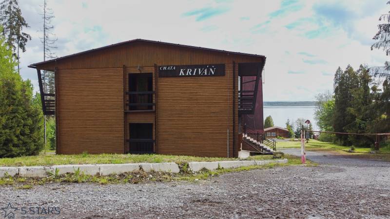 predaj chata s pozemkom 4650 m2 na oravskej priehrade 32.JPG