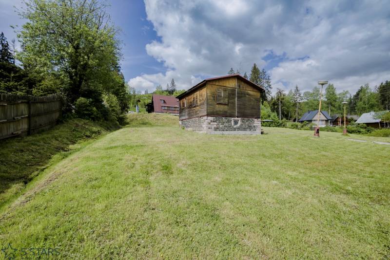predaj chata s pozemkom 4650 m2 na oravskej priehrade 25.jpg