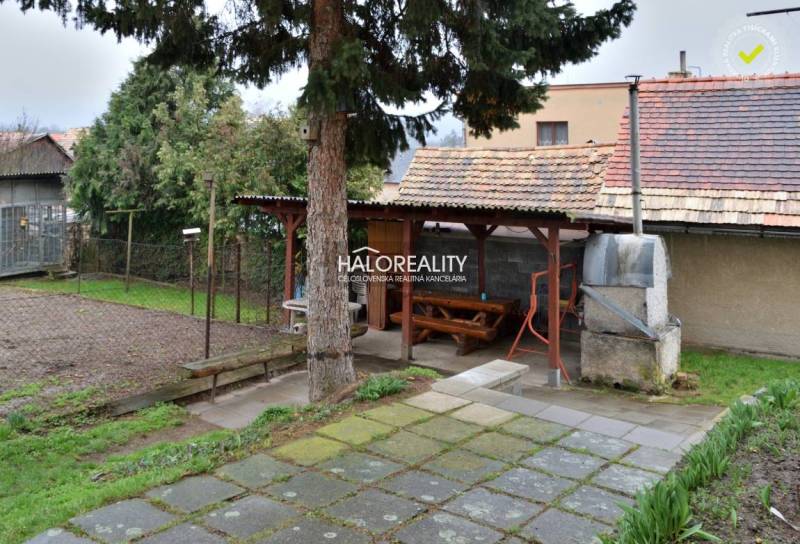 Pliešovce 3 szobás lakás eladó reality Zvolen