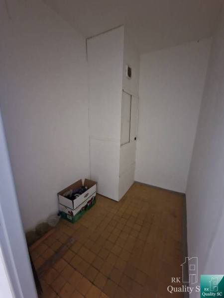 Sajnálom, nem tudom teljesíteni ezt a kérést.