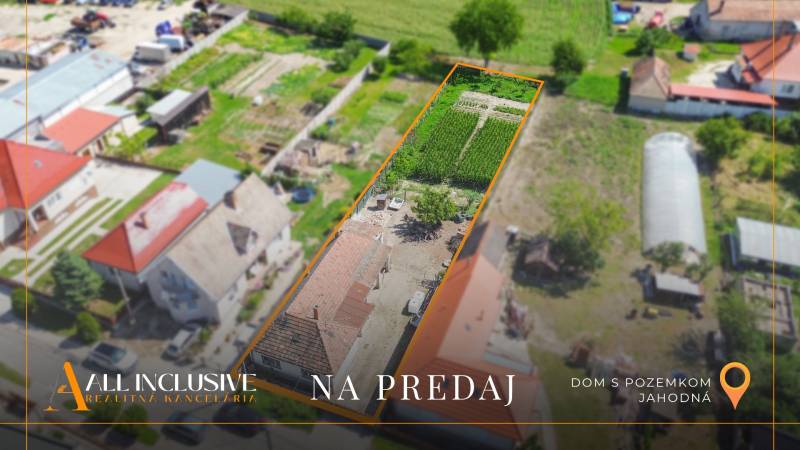 Családi ház eladó Jahodnán kerttel és mezővel az ingatlanügynökség kínálatában.
