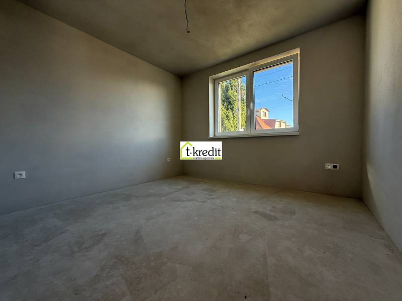 Ospravedlňujem sa, ale nevidím text, ktorý by som mal preložiť. Mohli by ste ho prosím poskytnúť?