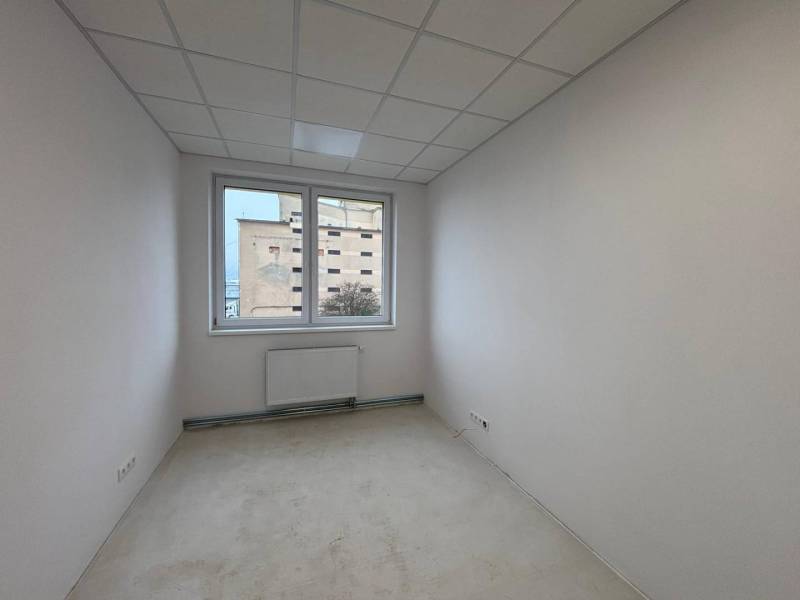 Elnézést, de szükségem van a szövegre, amit le szeretne fordíttatni magyarra. Kérem, adja meg a fordítandó szöveget.