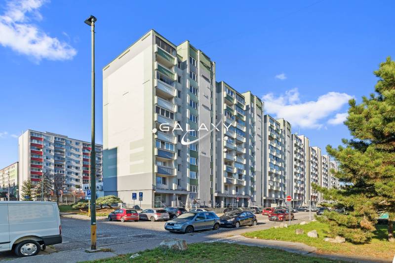 Bučinová utcai lakótelep Pozsony-Vrakuňa városrészben.