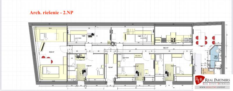 Öt vagy több szobás lakás emelete fa dekor padlóval és tágas elrendezéssel.