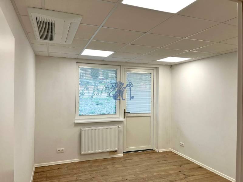 kancelarske_obchodne_priestory_rozkvet (4).jpg