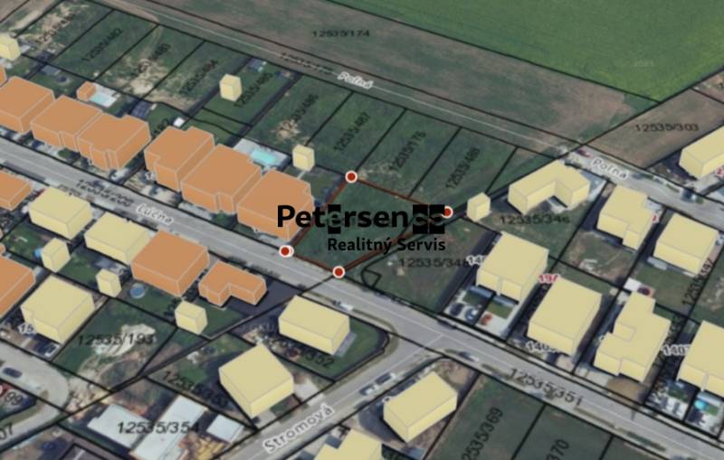 Légi felvétel a telkekről - lakóövezet a Lúčná utcában, Cíferben.