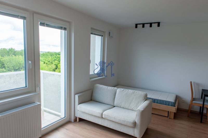 ovocne_sady_byt_na_prenajom_izba