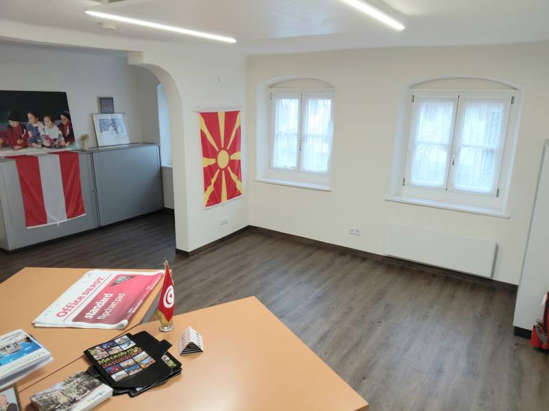 Samozrejme, rád vám pomôžem. Prosím, poskytnite text, ktorý chcete preložiť do maďarčiny.