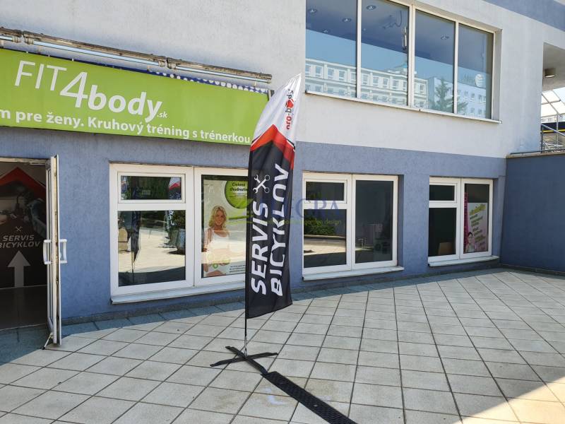 Kerékpár szerviz és fitnesz központ a Kassa-Észak városrész Letná utcájában.