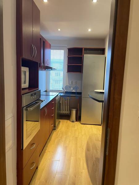 ružinov_byt_na_prenajom (10).jpg