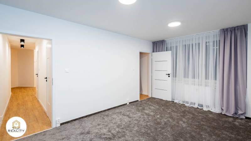 PRENÁJOM | 3i byt v centre Prešova