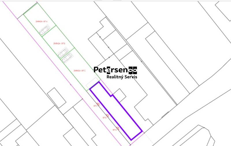 Lakások elrendezési alaprajza a hozzájuk tartozó kertekkel és parkolóhelyekkel.