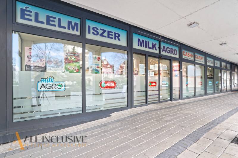 12 - 2025-12-04T093841.401.jpg